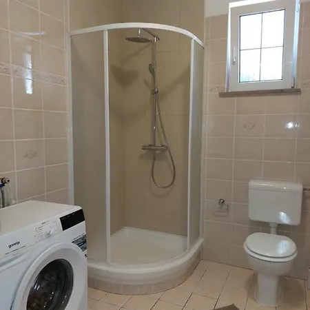 Apartma Mari *