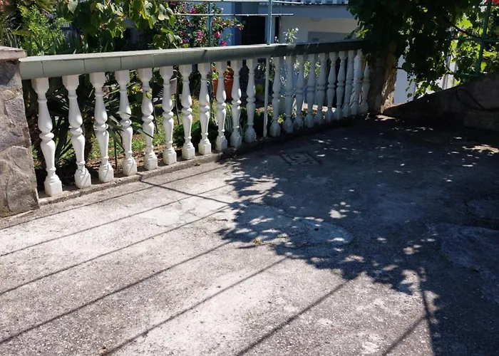 Apartma Mari アパート *